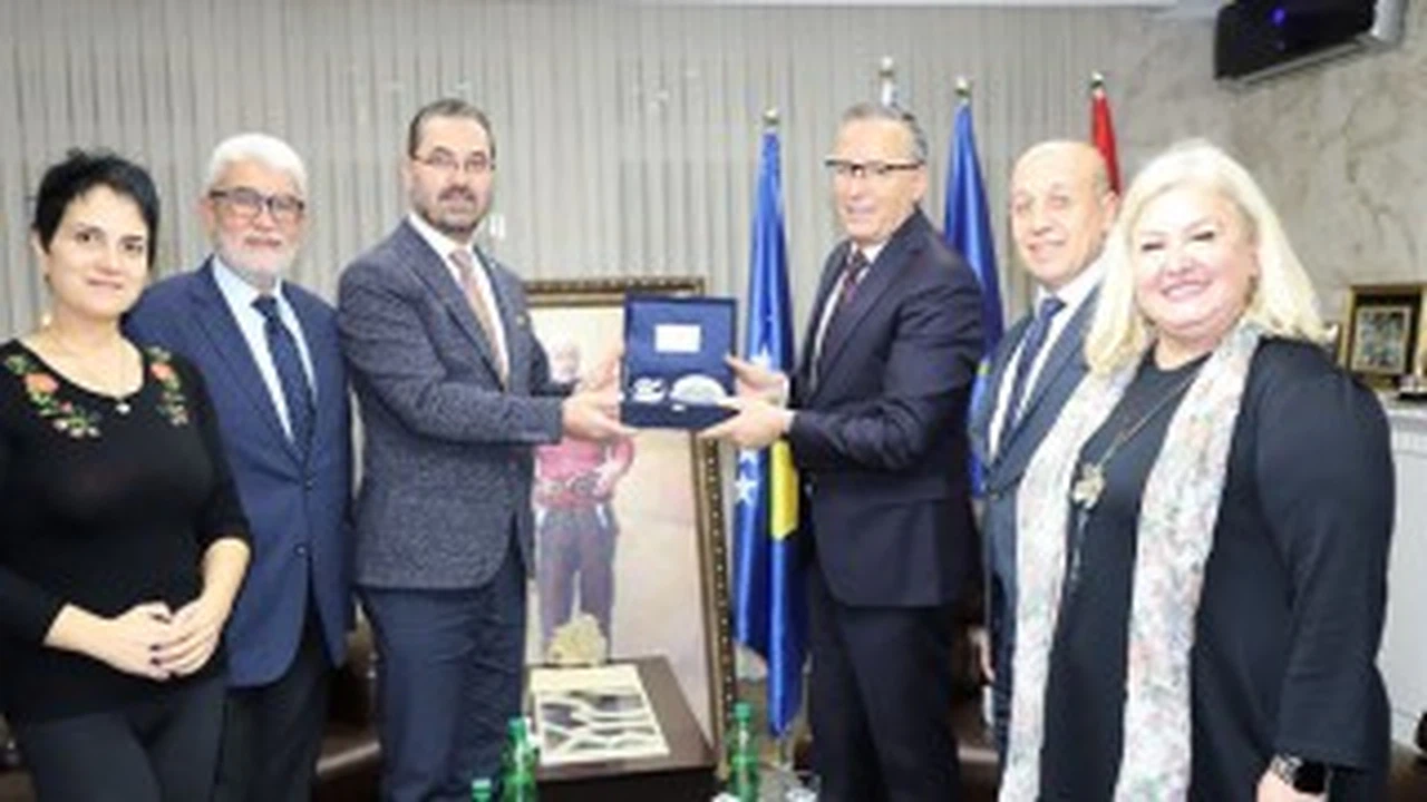 Hüma Okulları Kosova’da
