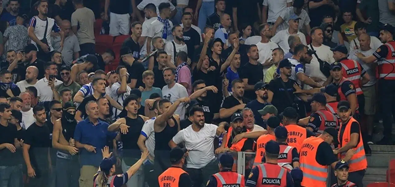 Tirana-Beşiktaş Maçı Geç Başladı