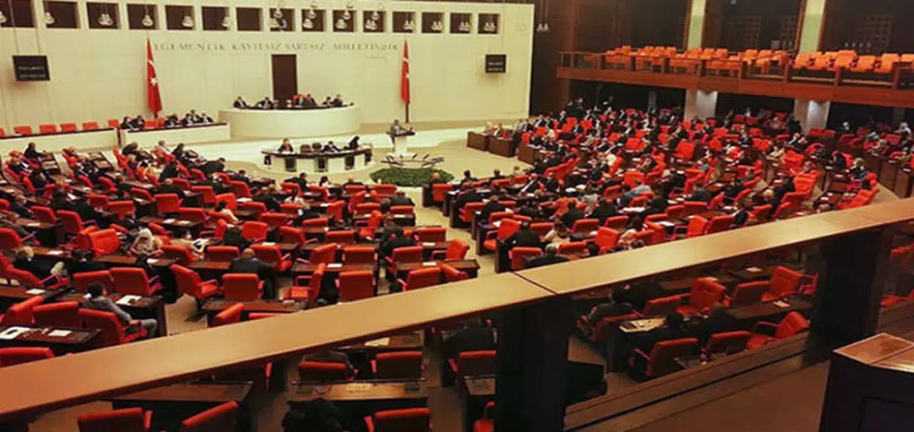 Lübnan ve Orta Afrika tezkereleri Meclis’te kabul edildi