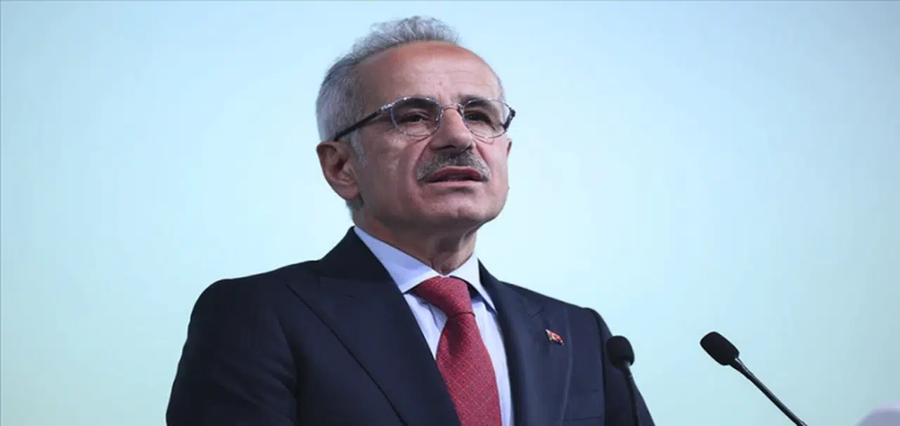 Uraloğlu'ndan Instagram hakkında açıklama