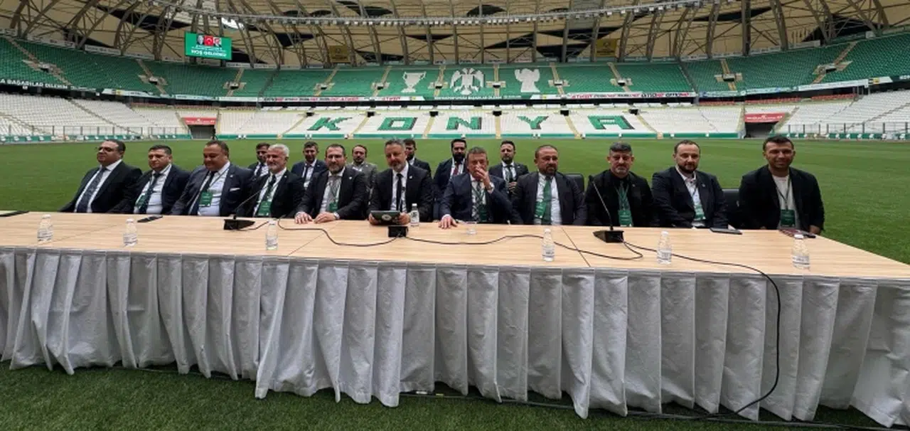 Atiker'in listesi tam kadro stadyumda yerini aldı!