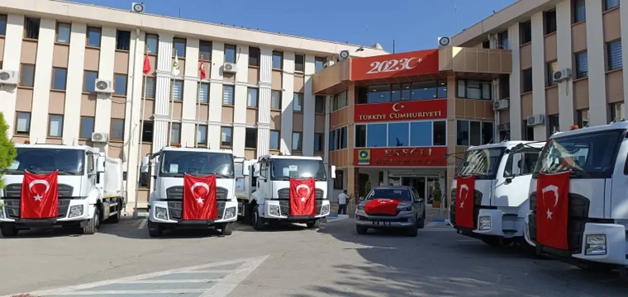Konya'nın temizliği için dev adım: Yeni araçlar tanıtılıyor!
