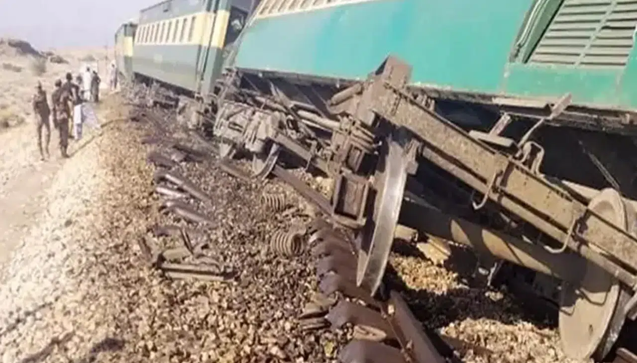 Pakistan’da tren kazası