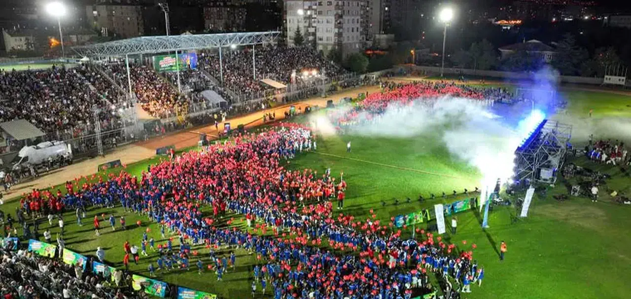 Muhteşem Kapanış