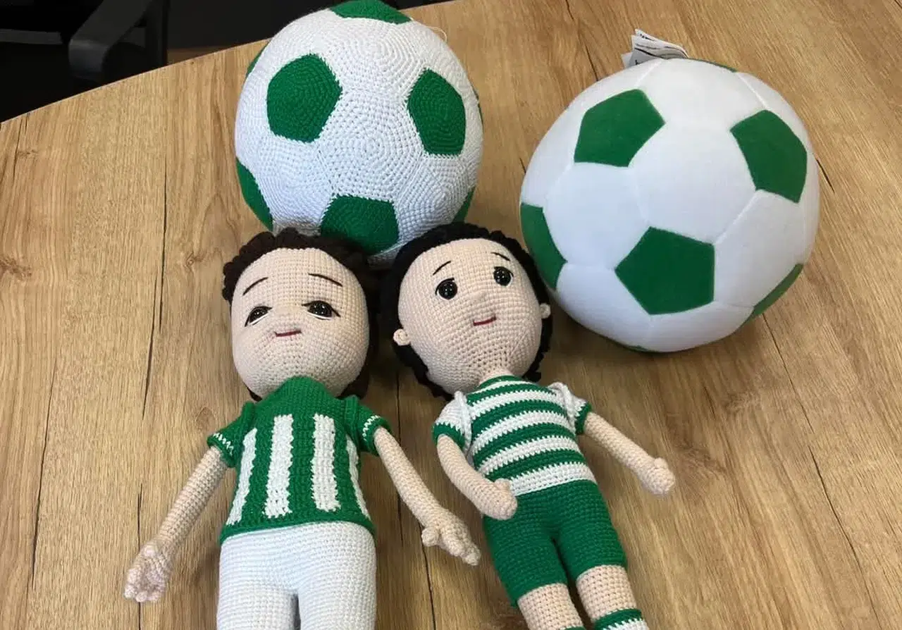 KOMEK kursiyerlerinden Konyaspor’a özel oyuncaklar!