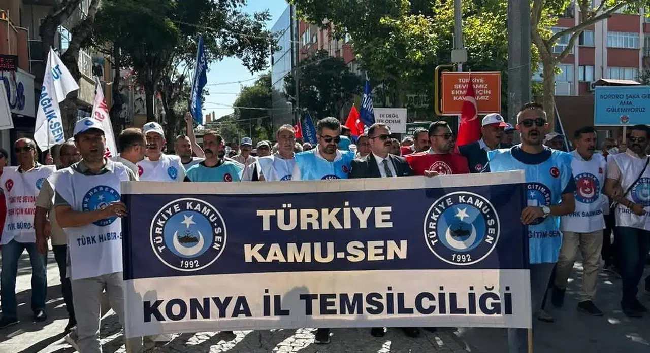 TES Konya sokakta!