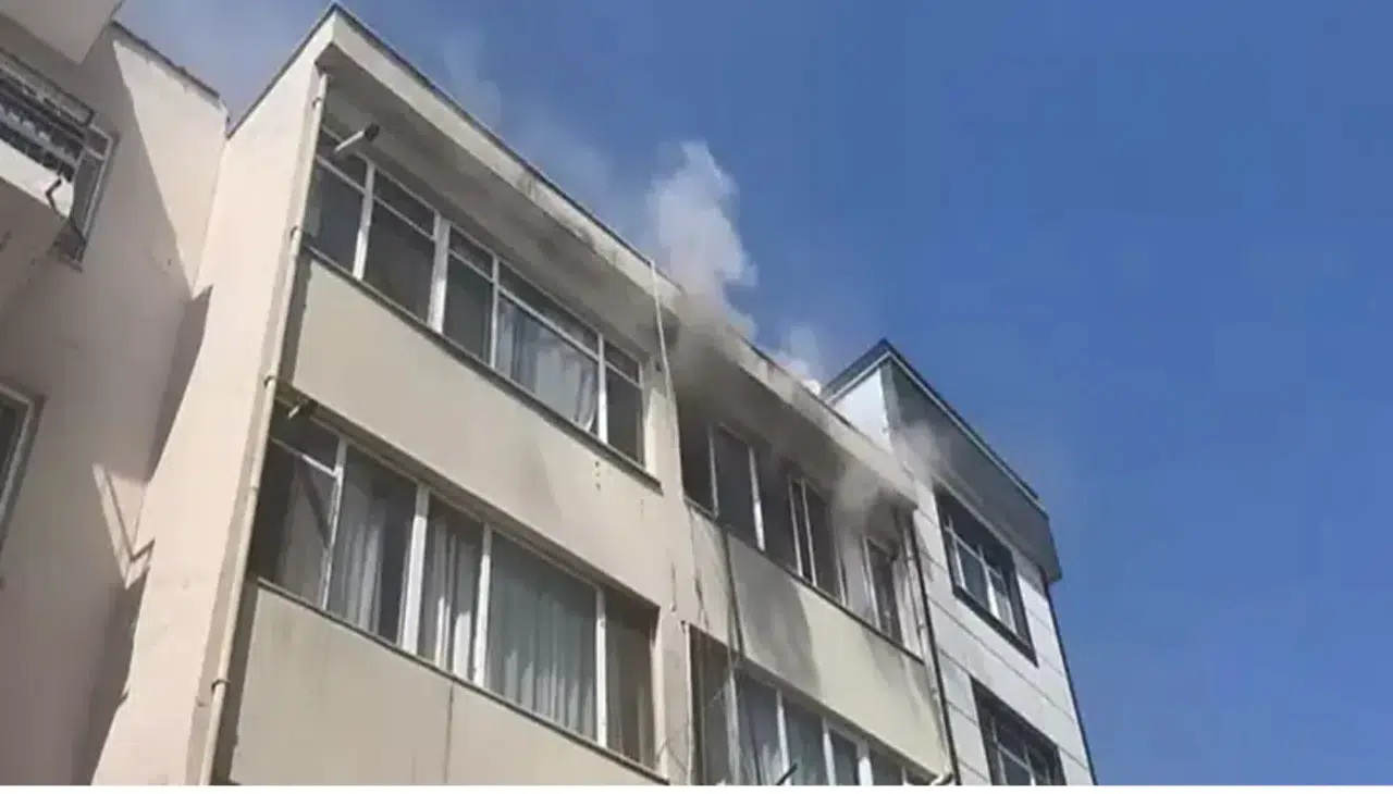 Beşiktaş’ta binada yangın