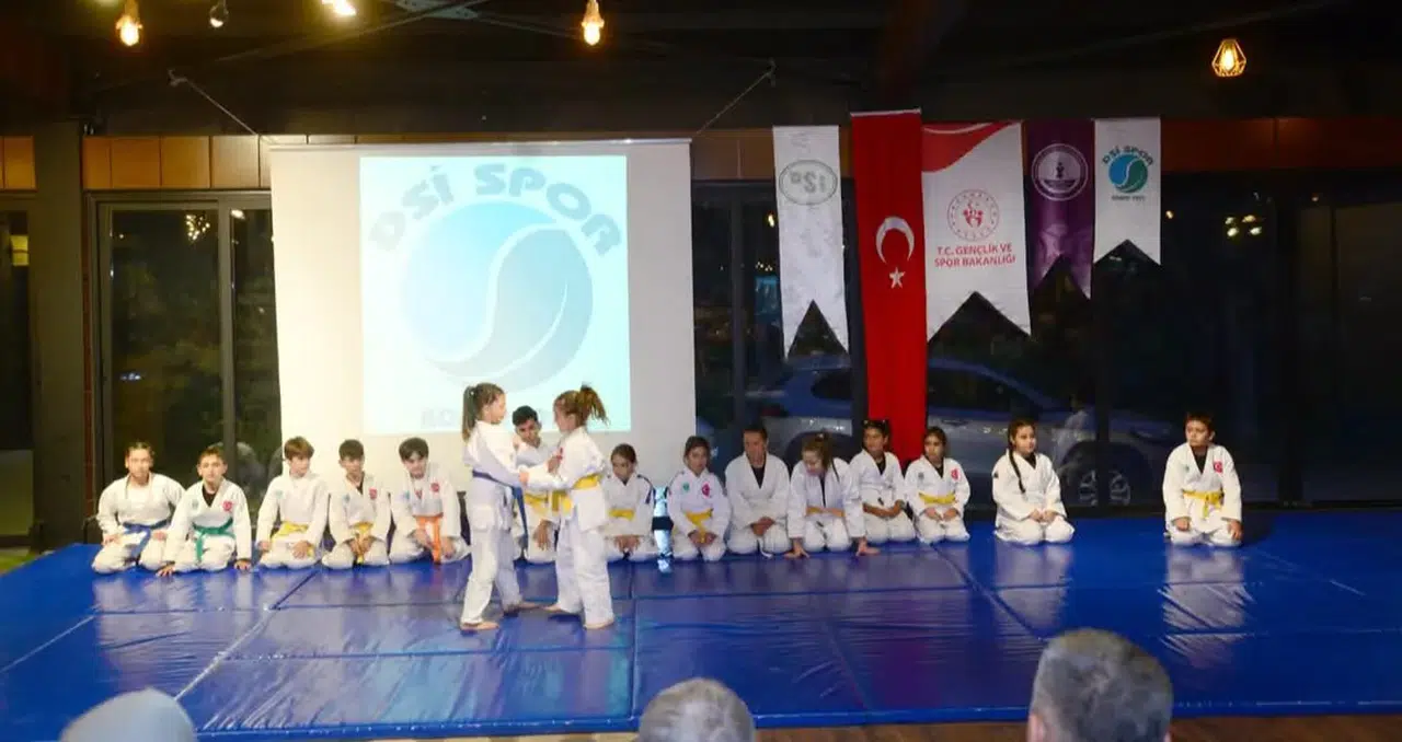 Konya’da yaz okulu kapanışı tam not aldı