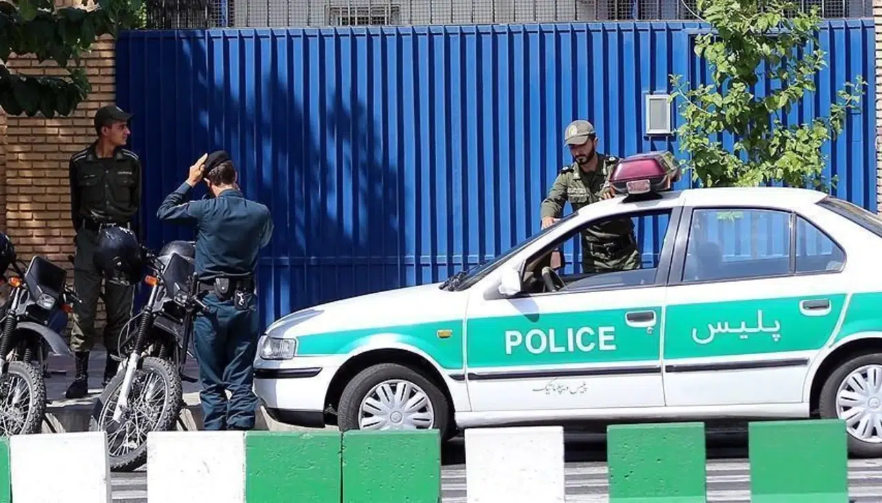 İran'ın güneydoğusundaki silahlı saldırıda 5 polis hayatını kaybetti