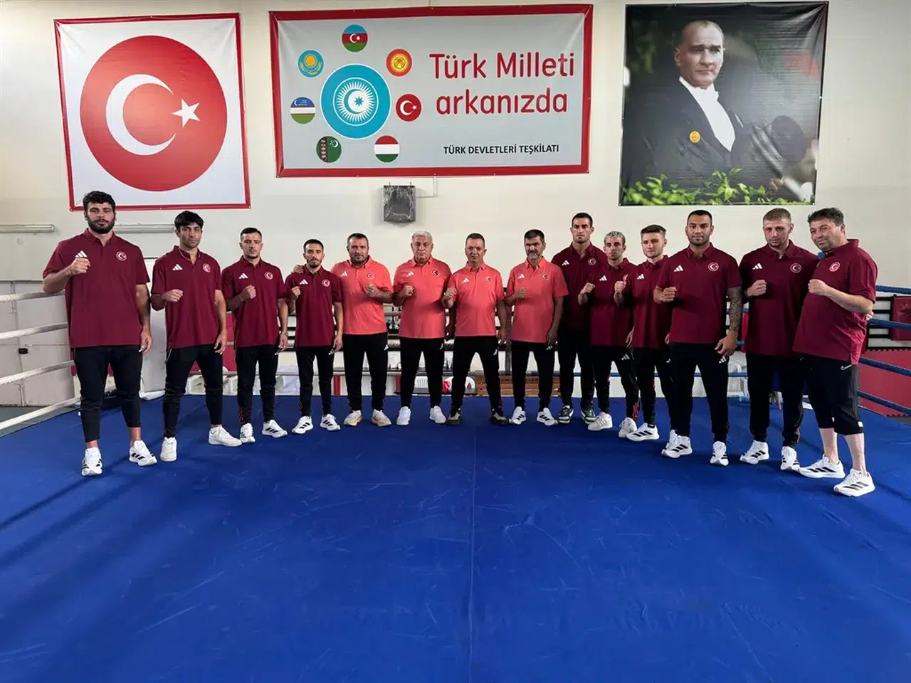Milli boksörler Liverpool’da altın madalya için hazırlanıyor