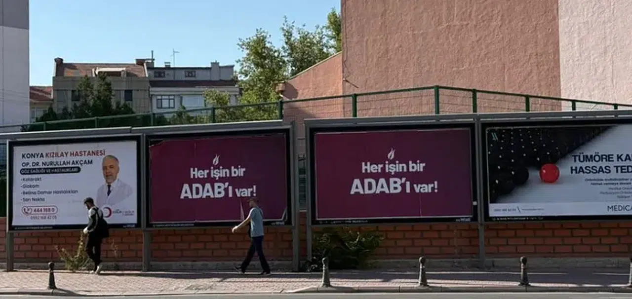 Konya’da merak uyandıran slogan