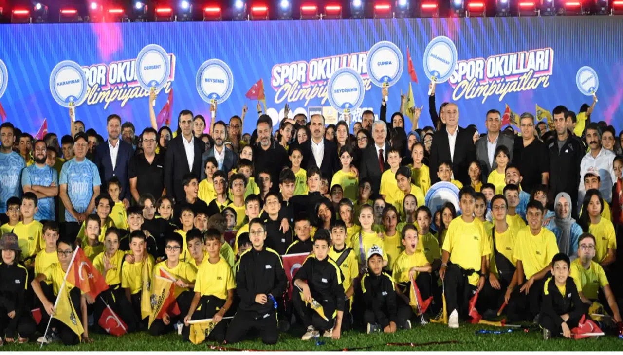 Konya'da “Spor Okulları Olimpiyatları” nın açılışı gerçekleştirildi.