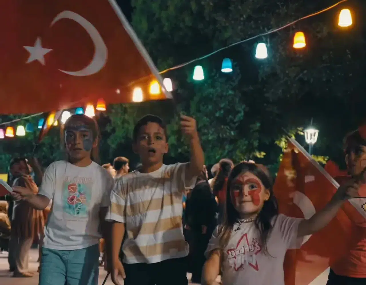 30 Ağustos’un ışıkları Konya semalarını donattı