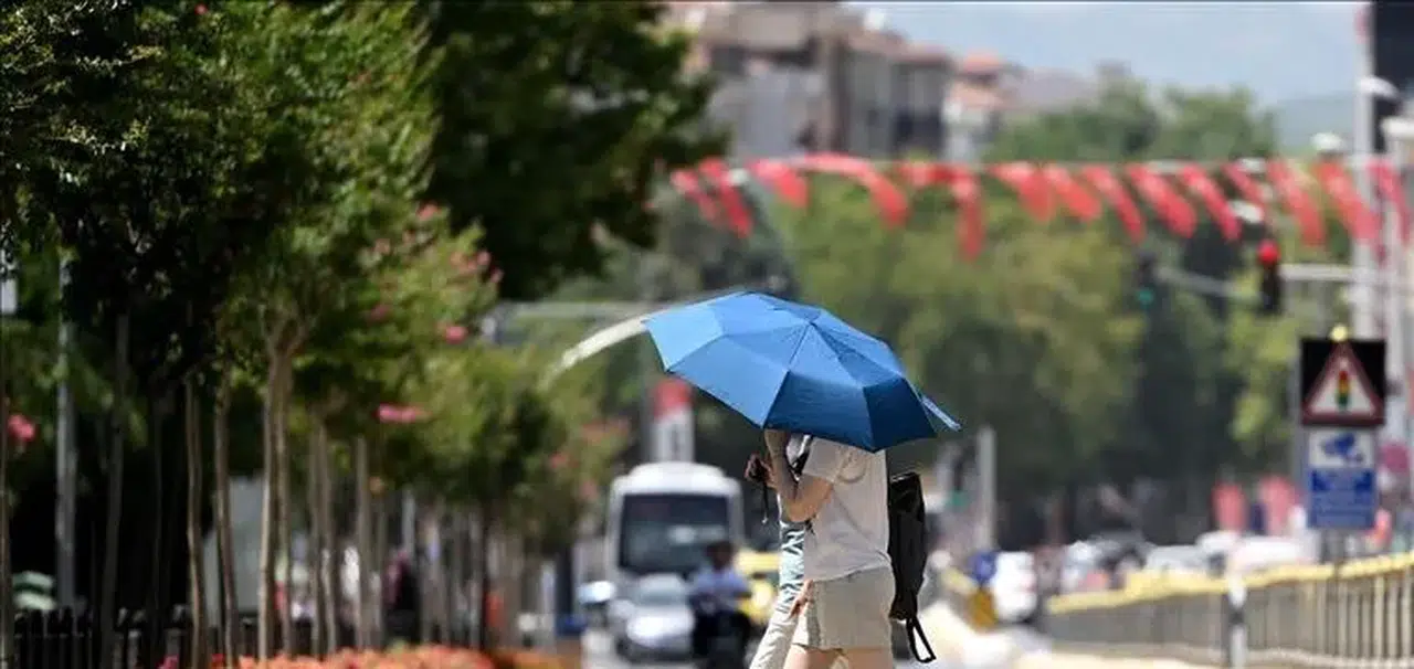 Hafta sonu sıcaklıklar mevsim normalleri üzerinde seyredecek