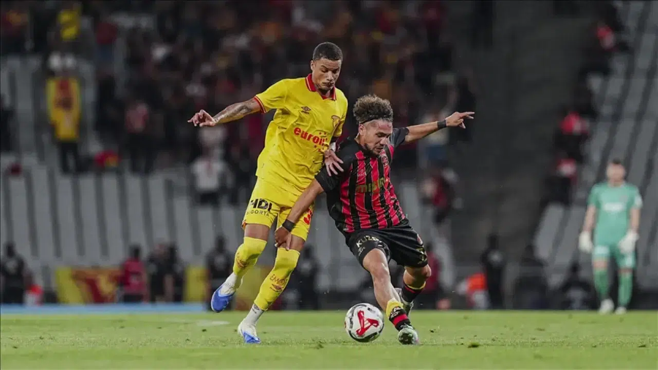Konyaspor'un sıradaki rakibi Göztepe, Fatih Karagümrük'ü mağlup etti