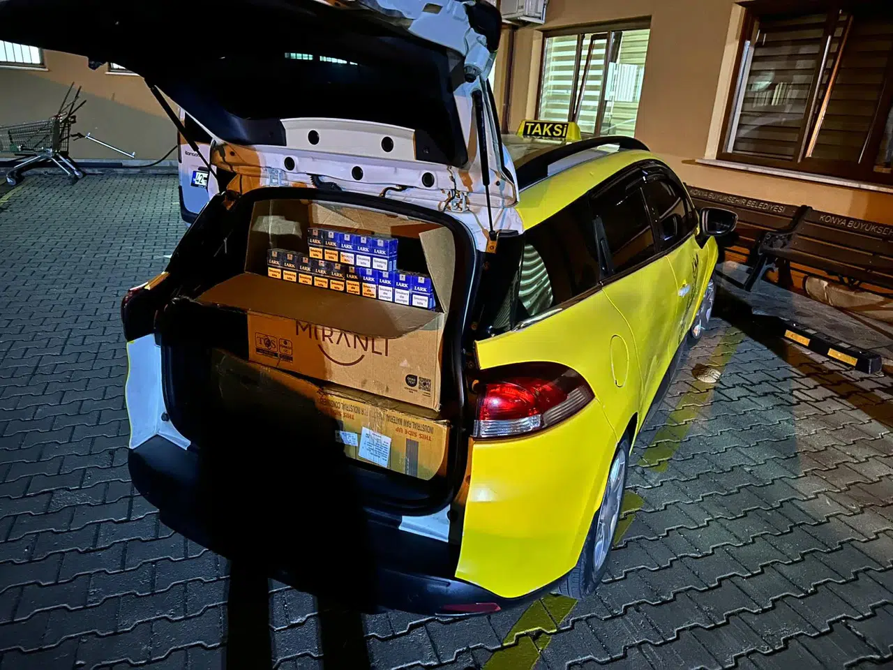 Konya'da kaçak sigara operasyonu
