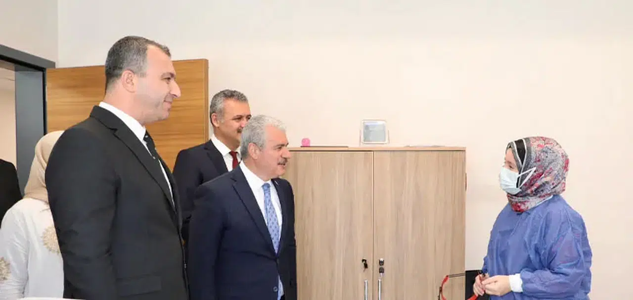 Vali Akın, Beyhekim’de incelemelerde bulundu