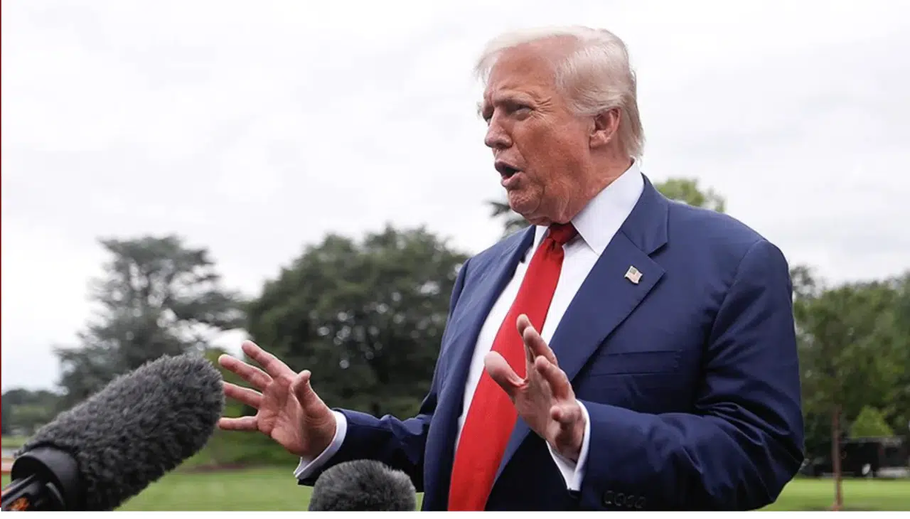 Trump'dan,  "sahte" olarak nitelendirdiği haberlere tepki