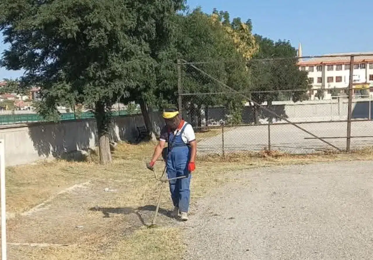 Konya'da okul bahçeleri çocuklar için hazırlanıyor!