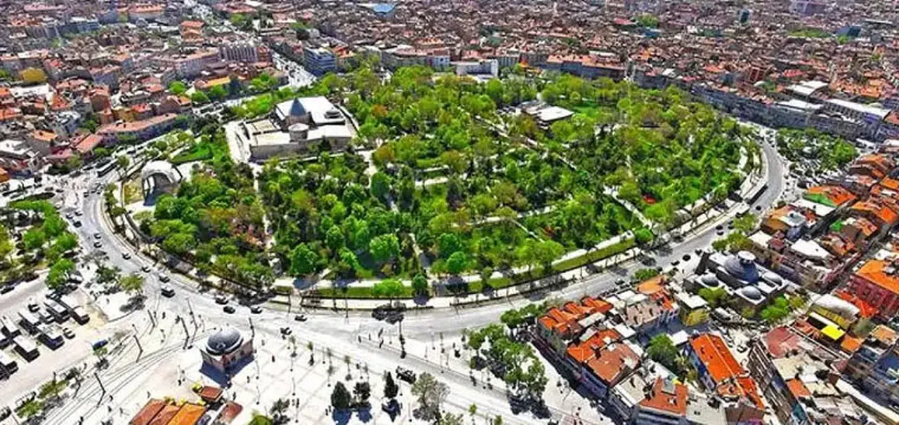 AKOM’dan Açıklama: Konya'da Bir Cadde Trafiğe Kapatılıyor!