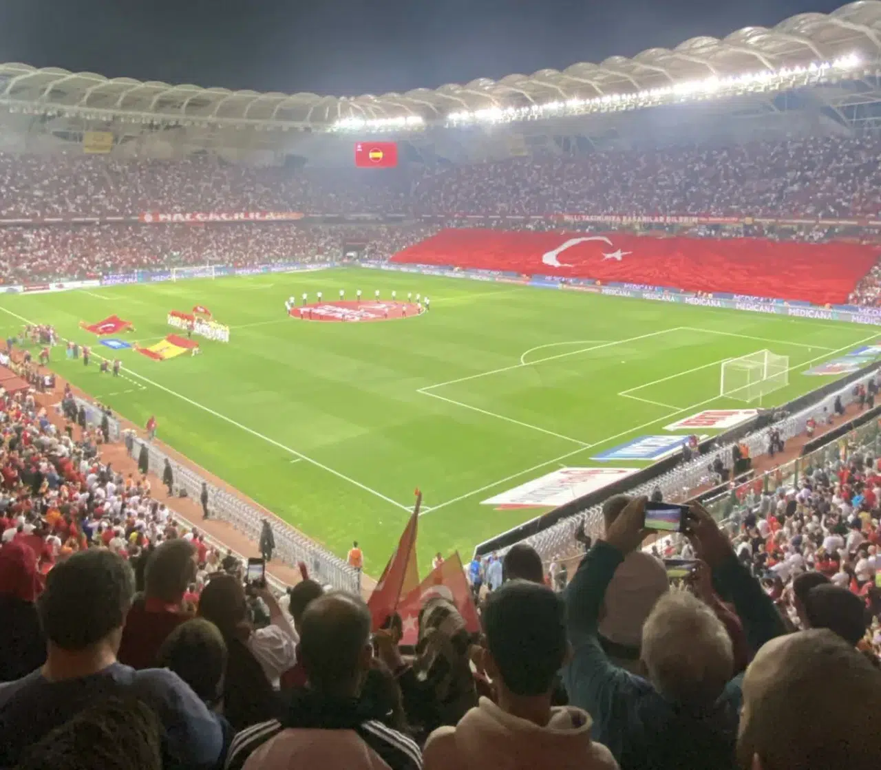Konya Milli maçına gelen isim dikkat çekti!