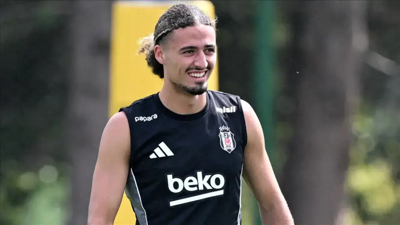 Beşiktaş’ta Taylan Bulut yerli statüsüne geçti