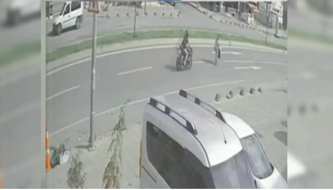 Engelli vatandaşa motosiklet çarptı
