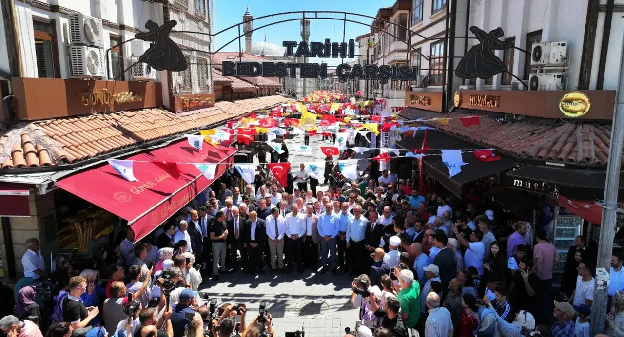 Konya'nın kalbi Bedesten'te atacak: Alışveriş günleri başlıyor!