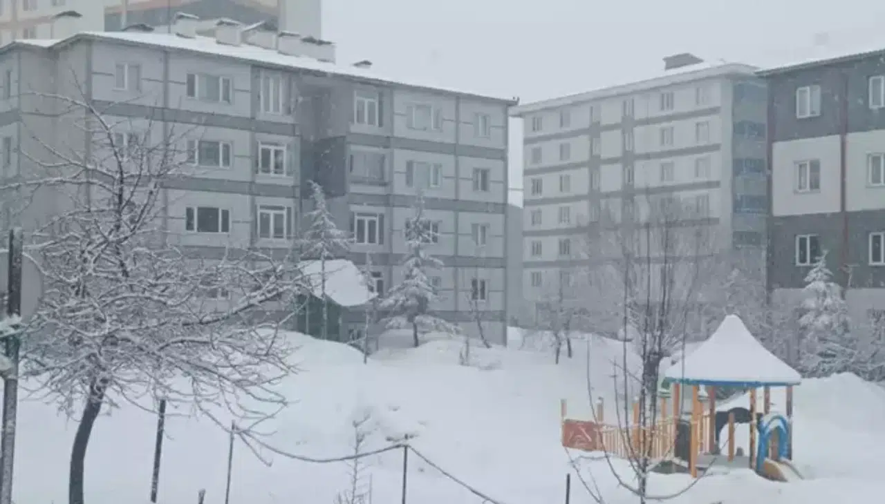 Bitlis’te kar yağışı