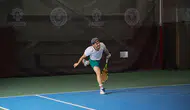 Tenis tutkunları Karatay’da buluşacak