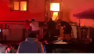 4 ev ve 1 iş yeri yandı