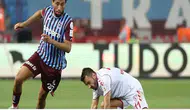 Trabzonspor ile Samsunspor yarın karşı karşıya gelecek.