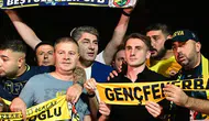 Kerem Aktürkoğlu, Fenerbahçe için İstanbul'a geldi