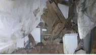 Evde göçük meydana geldi