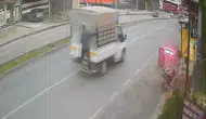 Kamyonetin kasasından 40 kilo et çaldı