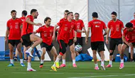 A Milli Futbol Takımı, Dünya Kupası'nda ilk maçında Avustralya karşısında