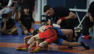 Karatay Spor ve Kongre Merkezi’nde minder alev alev! İl Birinciliği kıyasıya geçiyor