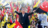 Fenerbahçe'de tarihi geri dönüş: Aziz Yıldırım yeniden başkan!