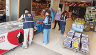 Seydişehir'de marketlerde fiyat ve etiket denetimi yapıldı