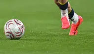 UEFA Şampiyonlar Ligi'nde ikinci eleme turu ilk maçları başladı