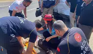Otomobil yolcu minibüsüne arkadan çarptı: 12 yaralı