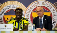 Fenerbahçe, yeni transferi Oppong için imza töreni düzenledi