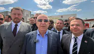 Ümit Özdağ, cezaevindeki Sinem Dedetaş ile Oğuzhan Uğur'u ziyaret etti