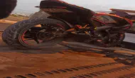 Refüje çarpan motosikletin sürücüsü öldü
