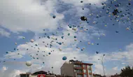 Konya'da Toprak Kaan için gökyüzüne balonlar bırakıldı