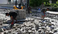Konya'da eski parkeler çöpe gitmiyor, ilçeye hizmet olarak geri dönüyor