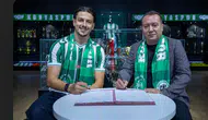 Konyaspor'un golcüsü imzayı attı