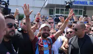 Salah Trabzonspor için İstanbul'da