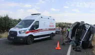 Minibüs devrildi: 3 ölü, 11 yaralı