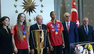 Cumhurbaşkanı Erdoğan, şampiyon milli voleybolcuları kabul etti